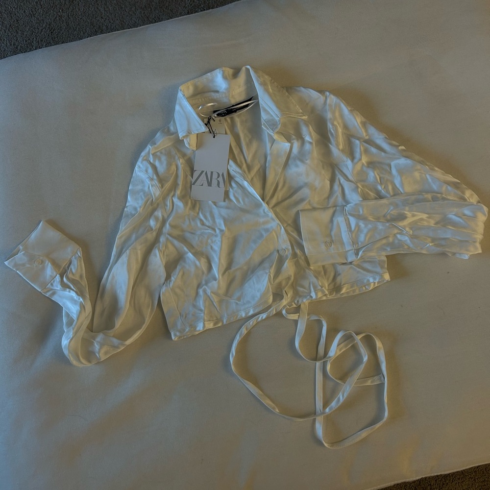 NWT Zara silk white button up blouse - size xs